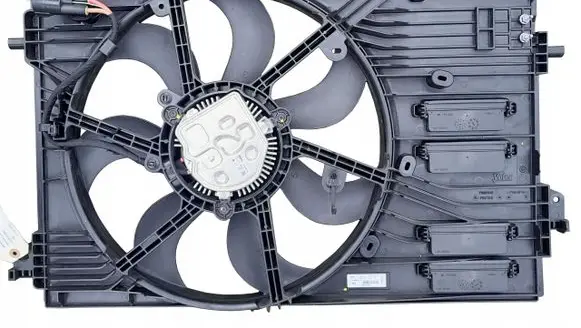 Renault Kadjar Electric radiator cooling fan 21481HV80A