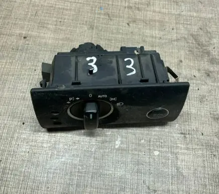 Light switch