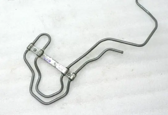 Toyota Avensis T250 Turbo turbocharger oiling pipe/hose 4440605200