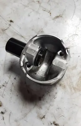 Audi Q7 4M Piston 83L136