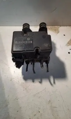 Skoda Octavia Mk2 (1Z) ABS Pump 1K0907379P