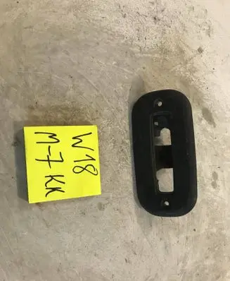Jaguar S-Type Front door handle cover 1R8317K624BTA