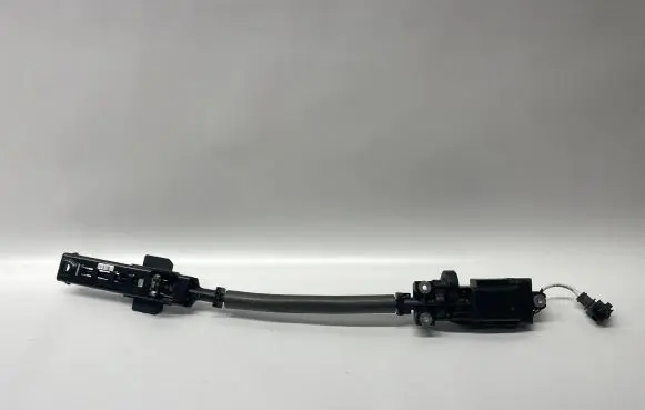 Audi A8 S8 D4 4H Seat belt adjustment motor 4H0857833