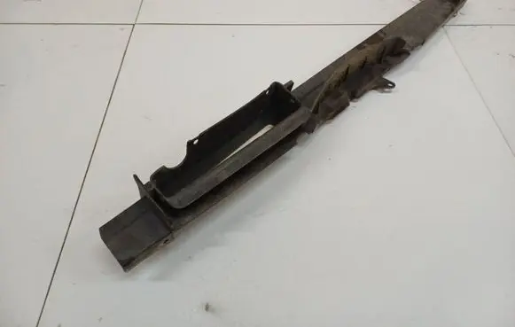 Skoda Octavia Mk2 (1Z) Air intake duct part 1Z0121285