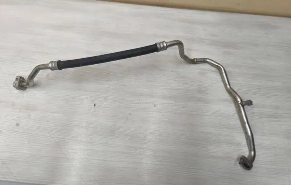 Audi Q2 - Air conditioning (A/C) pipe/hose 5Q0816743H