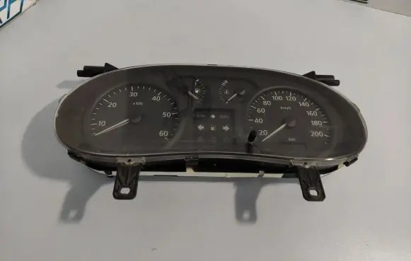 Renault Trafic I Speedometer (instrument cluster) P8200279062B 216754648 NS71867880