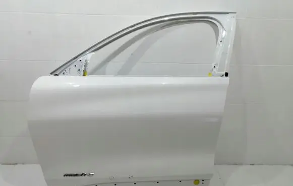 Ford Mustang VI Front door