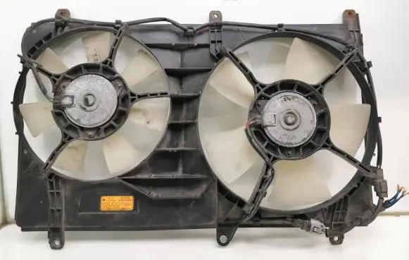 Mitsubishi Grandis Electric radiator cooling fan 1680009631 1680007371