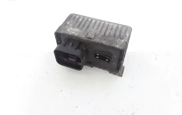 Opel Insignia A Glow plug pre-heat relay 55574293