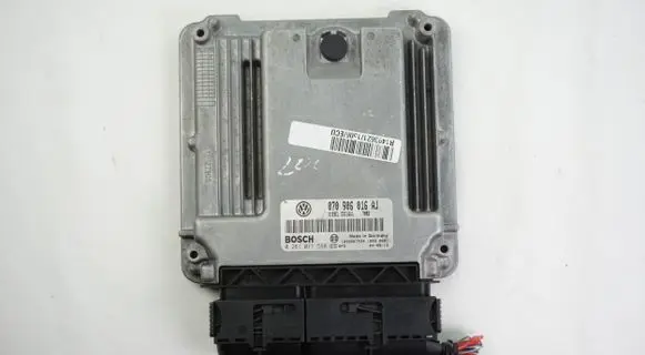 Volkswagen Transporter - Caravelle T5 Engine control unit/module 070906016AJ 0281011568