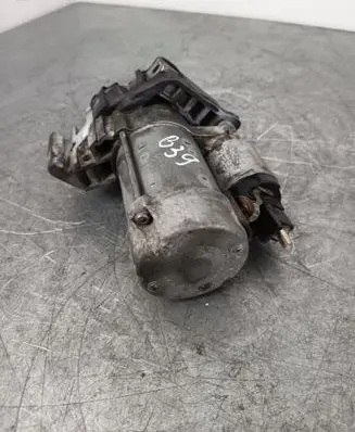 BMW 4 F36 Gran coupe Starter motor 8570846