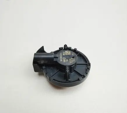Mercedes-Benz S W223 Airbag deployment crash/impact sensor A1679054906