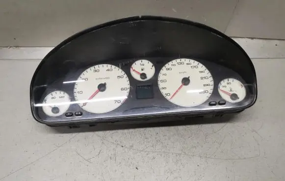 Speedometer (instrument cluster)