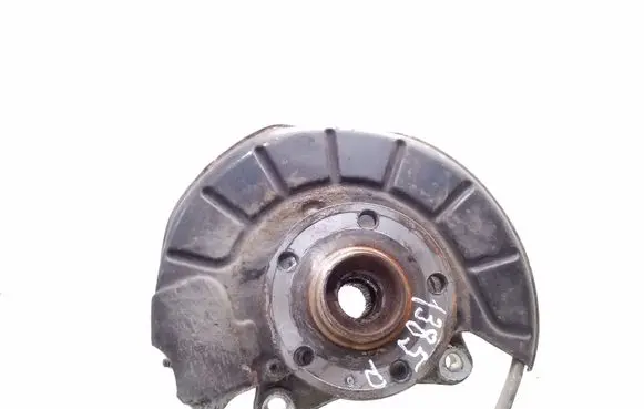 Volkswagen PASSAT B6 Front wheel hub spindle knuckle 3C0407258G