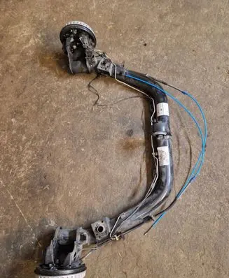 Renault Twingo III Rear axle beam 555011520R A4533503201