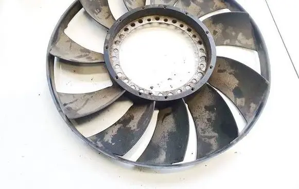 Audi A4 S4 B6 8E 8H Fan impeller 059121301a