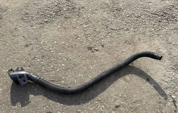 BMW 5 E60 E61 Windshield washer fluid hose 235576 61667144
