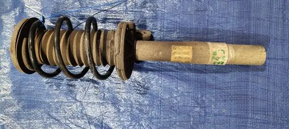 BMW 7 E65 E66 Front shock absorber with coil spring 6765067