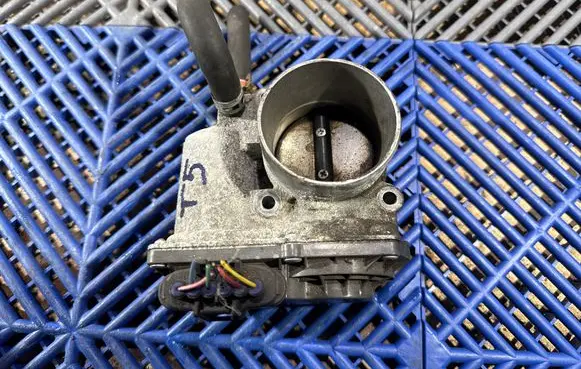 Toyota Auris E180 Throttle valve 2203037060 07909 142012P24