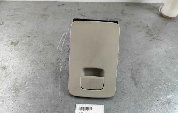 Volvo XC90 Glove box 31366376