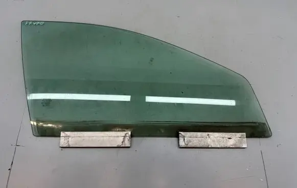 Volvo V70 Front door window glass four-door 43R001106