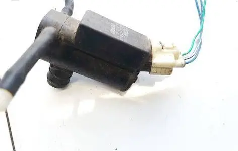 Toyota Yaris Windscreen/windshield washer pump 8533020460 85330-20460