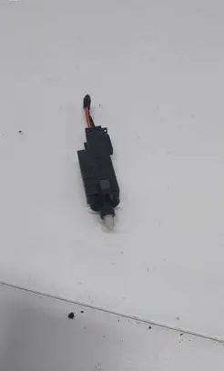Mercedes-Benz B W245 Brake pedal sensor switch 0015452009