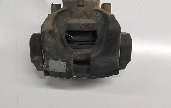Ford Mondeo MK V Front brake caliper DG9C2B134C