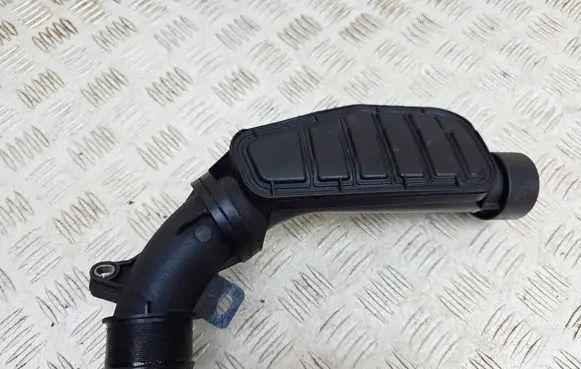 Citroen C4 Cactus Intercooler hose/pipe 9677681880