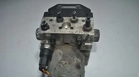 Audi A6 S6 C5 4B ABS Pump 06265950055