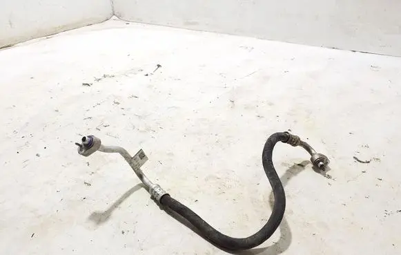 BMW X6 G06 Air conditioning (A/C) pipe/hose 8075789