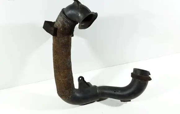 Toyota Corolla E120 E130 Air intake duct part