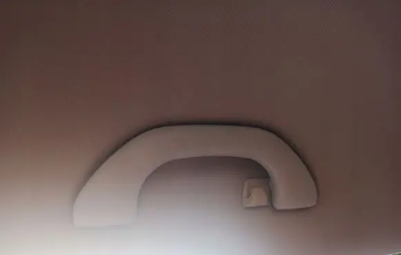 Volkswagen Touran I Rear interior roof grab handle