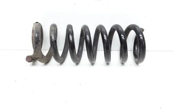 Mercedes-Benz C W204 Rear coil spring