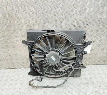 Jaguar XK - XKR Radiator cooling fan shroud 6W8319E839AD