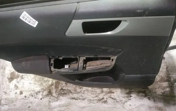 Subaru Forester SH Rear door card panel trim