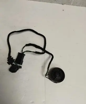 Audi A6 S6 C5 4B Front door high frequency speaker 4B0035399C