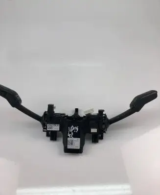 Volkswagen PASSAT B8 Indicator stalk 5Q0953521FF 5Q0953502M