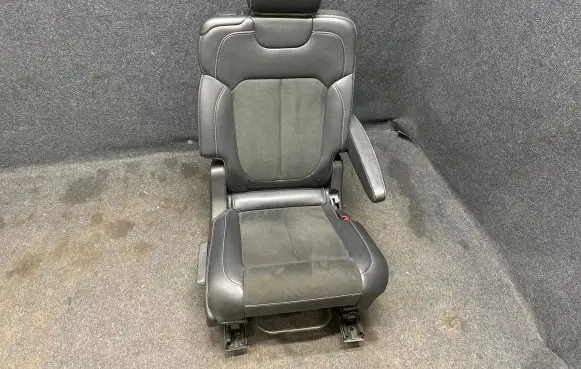 Rear seat