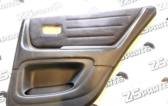 Lexus IS 200-300 Rear door card panel trim