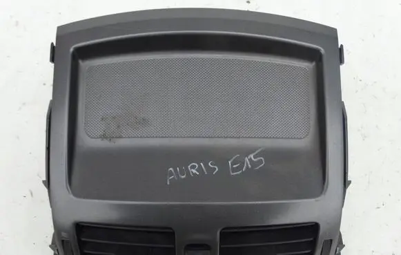 Toyota Auris 150 Cabin air duct channel 2020339698