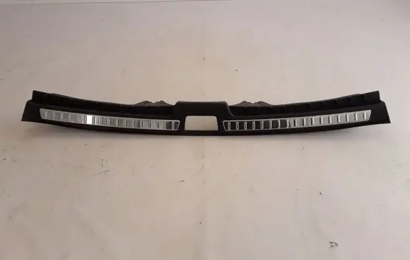 Volvo XC90 Tailgate/trunk side cover trim 