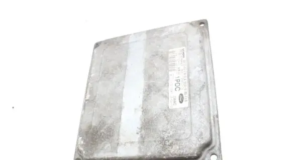 Ford Fiesta Engine control unit/module 3S6112A650CB S118107004D
