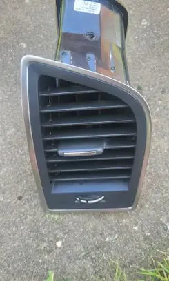 Volvo XC60 Dashboard side air vent grill/cover trim 08473 310809301