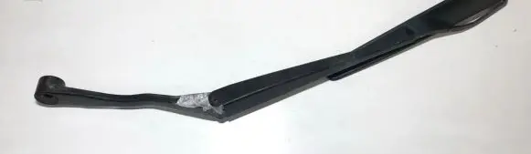 Subaru Legacy Front wiper blade arm