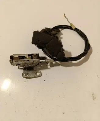 Loading door lock