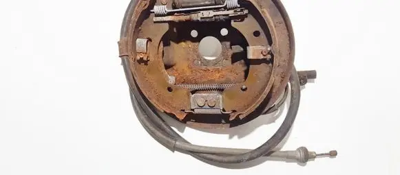Nissan Note (E11) Handbrake/parking brake pads 