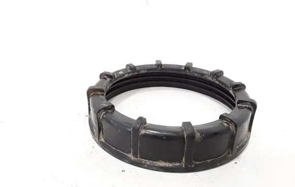 Volkswagen PASSAT B5.5 In tank fuel pump screw locking ring/nut 