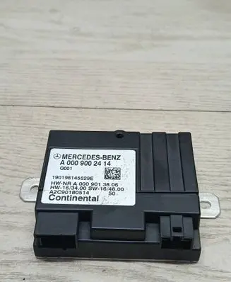 Mercedes-Benz E W213 Fuel injection pump control unit/module A0009002414 190198145529E A2C90180514