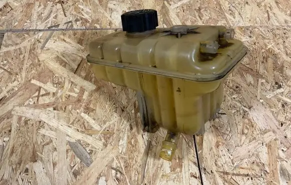 Citroen C5 Coolant expansion tank/reservoir 